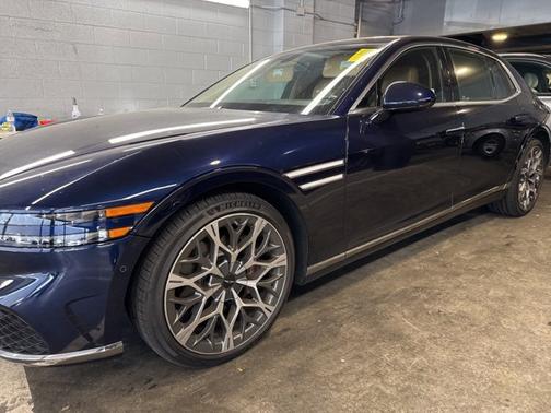 2023 Genesis G90 3.5T e-SC