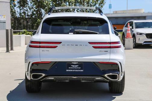 Uyuni White 2026 Genesis GV70 3.5T Sport Prestige