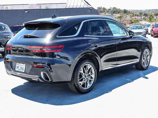 Vik Black 2025 Genesis GV70 2.5T