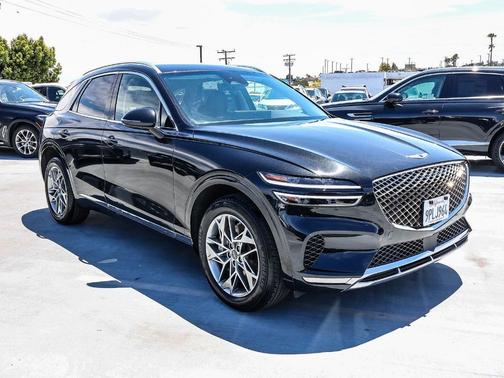Vik Black 2025 Genesis GV70 2.5T