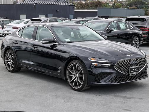 Vik Black 2026 Genesis G70 2.5T Prestige