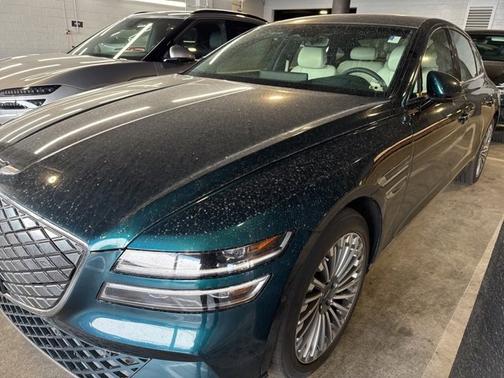2023 Genesis Electrified G80 Base