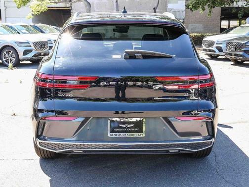 Vik Black 2026 Genesis GV70 2.5T Advanced