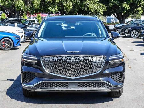 Vik Black 2026 Genesis GV70 2.5T Advanced