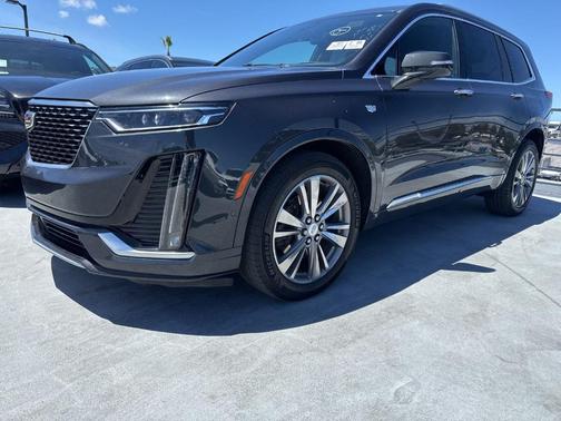 Wilder Metallic 2022 Cadillac XT6 Premium Luxury AWD