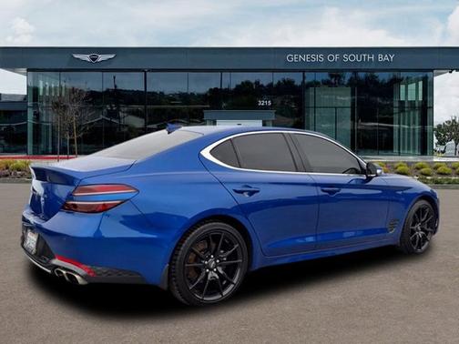2022 Genesis G70 2.0T