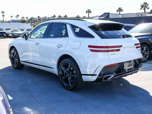 Alta White 2026 Genesis GV70 3.5T Sport Prestige