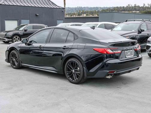 Midnight Black Metallic 2025 Toyota Camry SE