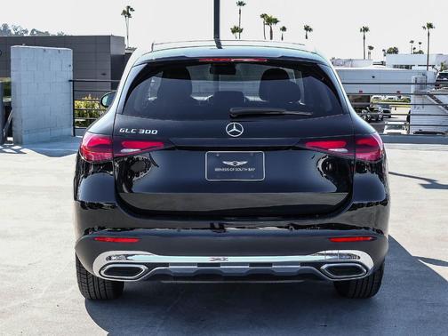 Black 2023 Mercedes-Benz GLC 300 Base