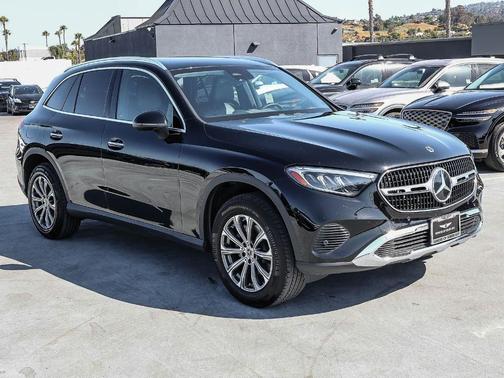 Black 2023 Mercedes-Benz GLC 300 Base