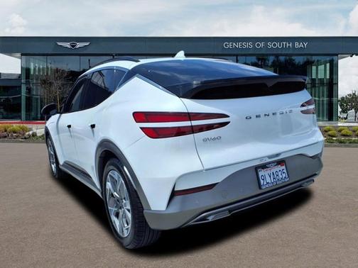 2024 Genesis GV60 Standard