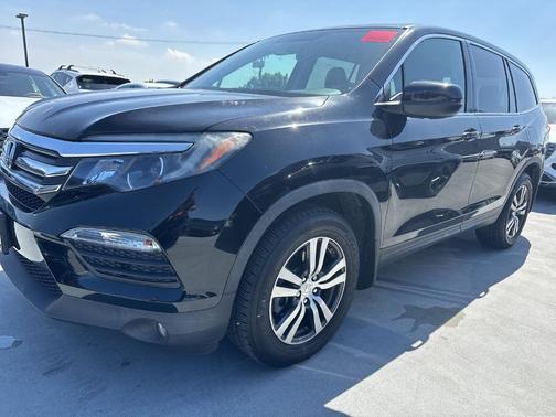 Crystal Black Pearl 2018 Honda Pilot EX-L w/ Navigation