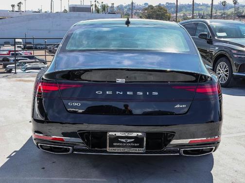 Black 2026 Genesis G90 3.5T e-SC