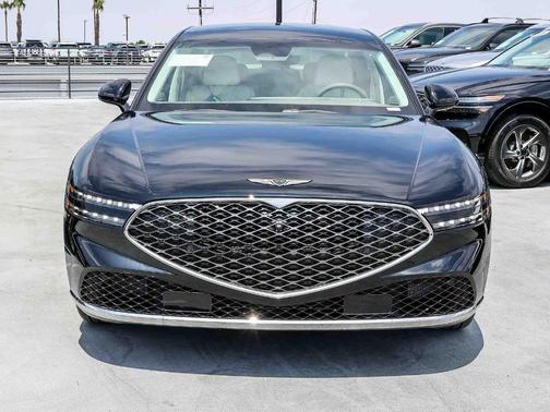 Black 2026 Genesis G90 3.5T e-SC