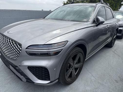Savile Silver 2023 Genesis GV70 2.5T
