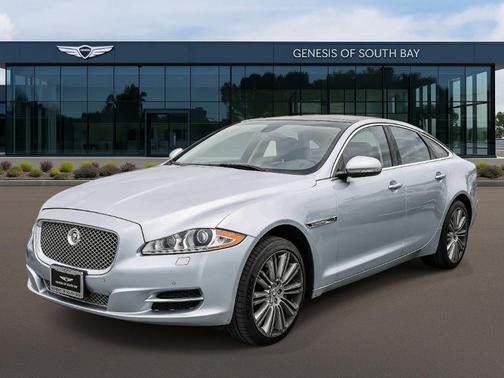 Rhodium Silver 2012 Jaguar XJ Base