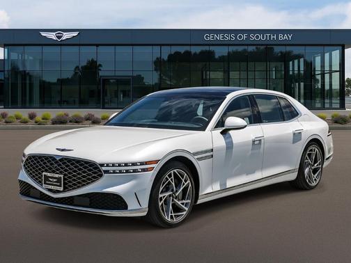 Uyuni White 2023 Genesis G90 3.5T