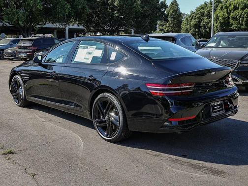 Vik Black 2026 Genesis G80 3.5T