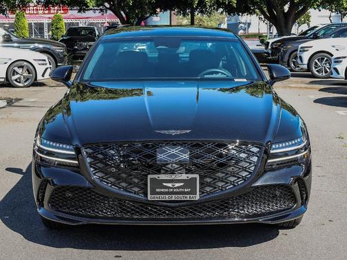 Vik Black 2026 Genesis G80 3.5T