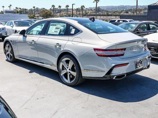 Gray 2026 Genesis G80 2.5T