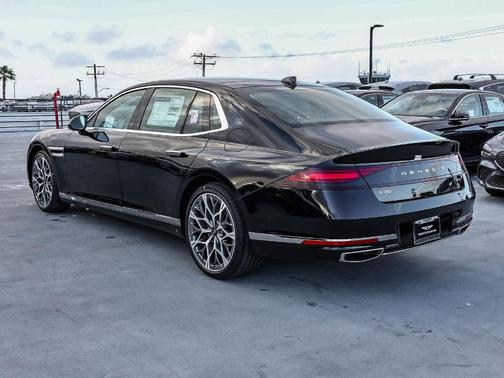 Black 2026 Genesis G90 3.5T e-SC