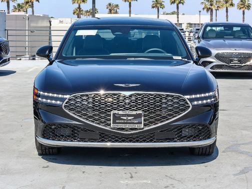 Vik Black 2026 Genesis G90 3.5T e-SC