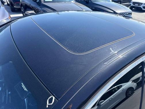 Black Sapphire Metallic 2018 BMW 540 i xDrive