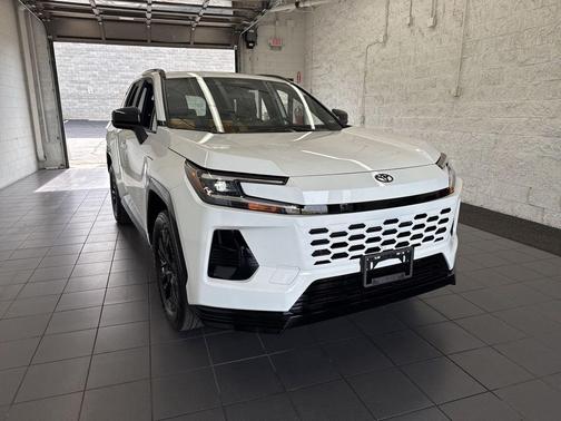 Ice Cap 2026 Toyota RAV4 Plug-In Hybrid SE