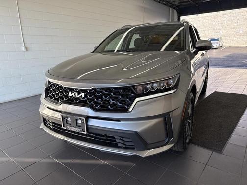2022 Kia Sorento Hybrid S