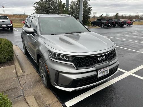 2022 Kia Sorento Hybrid S