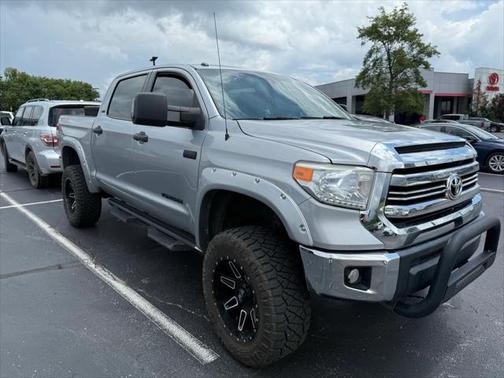 2017 Toyota Tundra SR5