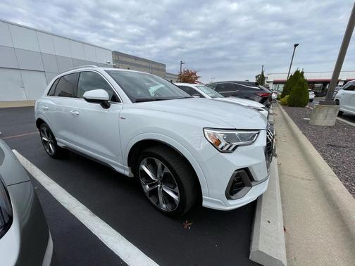 2020 Audi Q3 45 S line Premium Plus