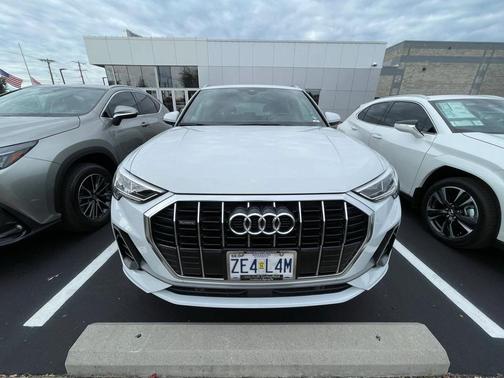 2020 Audi Q3 45 S line Premium Plus
