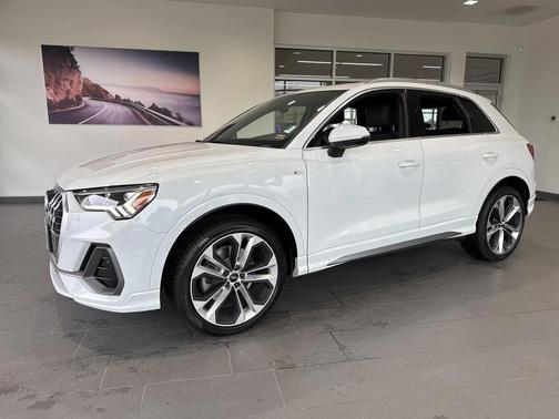 2020 Audi Q3 45 S line Premium Plus