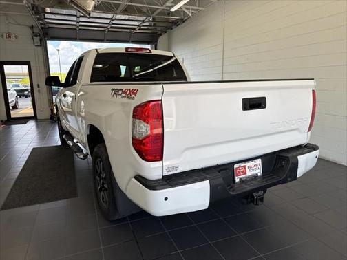 2018 Toyota Tundra SR5