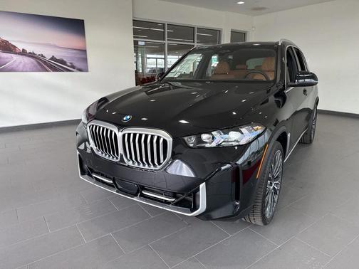 Black Sapphire Metallic 2026 BMW X5 xDrive40i