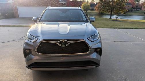 2021 Toyota Highlander Platinum