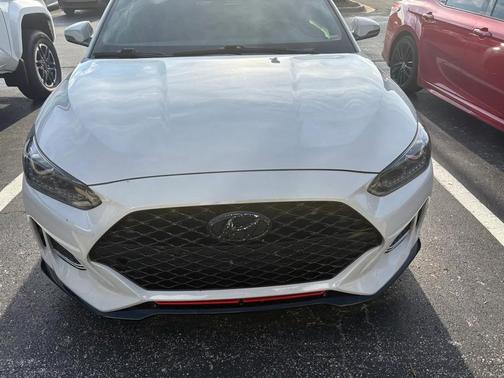 2020 Hyundai Veloster Base