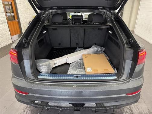 2025 Audi Q8 55 Premium Plus
