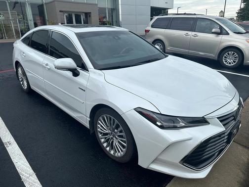 2020 Toyota Avalon Hybrid Limited