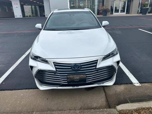 2020 Toyota Avalon Hybrid Limited