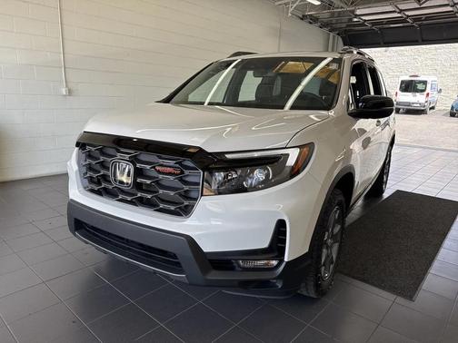 2025 Honda Passport AWD TrailSport