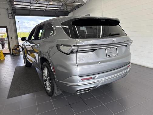 2025 Buick Enclave Avenir FWD