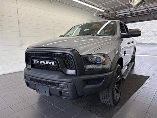 2023 RAM 1500 Classic Warlock Crew Cab 4x4 5'7' Box