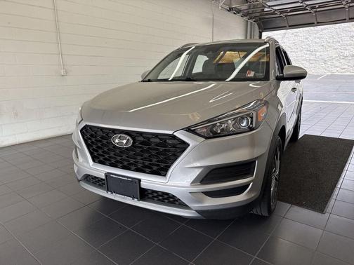 Stellar Silver 2020 Hyundai TUCSON SEL