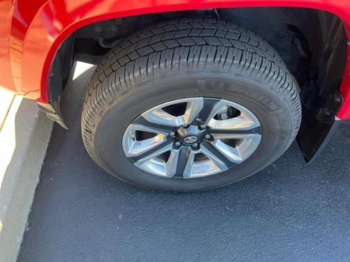 2017 Toyota Tacoma Limited