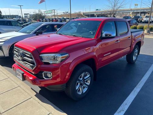 2017 Toyota Tacoma Limited
