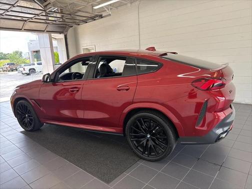 2023 BMW X6 xDrive40i