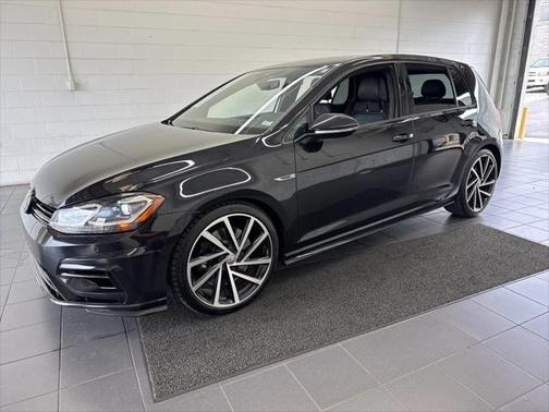 2018 Volkswagen Golf R 2.0T Manual
