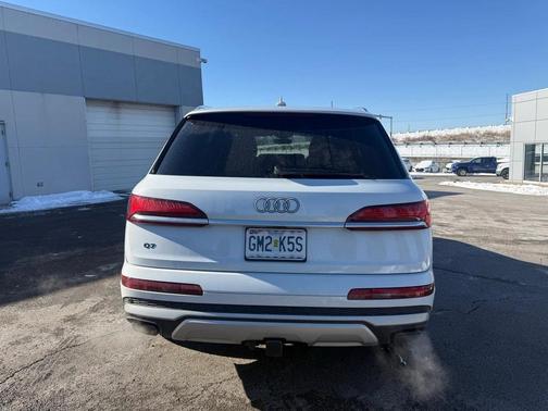 2025 Audi Q7 55 Premium Plus